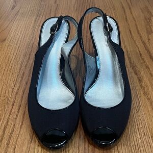 Liz Claiborne Jacksen Slingback Black Heels Size 8
